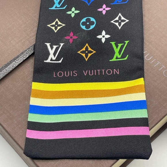 Louis Vuitton x Takashi Murakami Multicolor Noir Bandeau Neckerchief Scarf Wrap - Picture 13 of 14